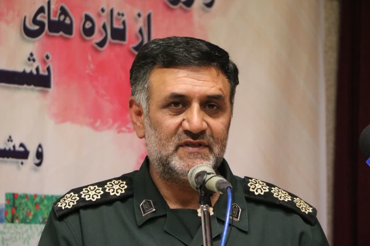 رونمایی از ۶۶ کتاب حوزه دفاع مقدس و تجلیل از نویسندگان