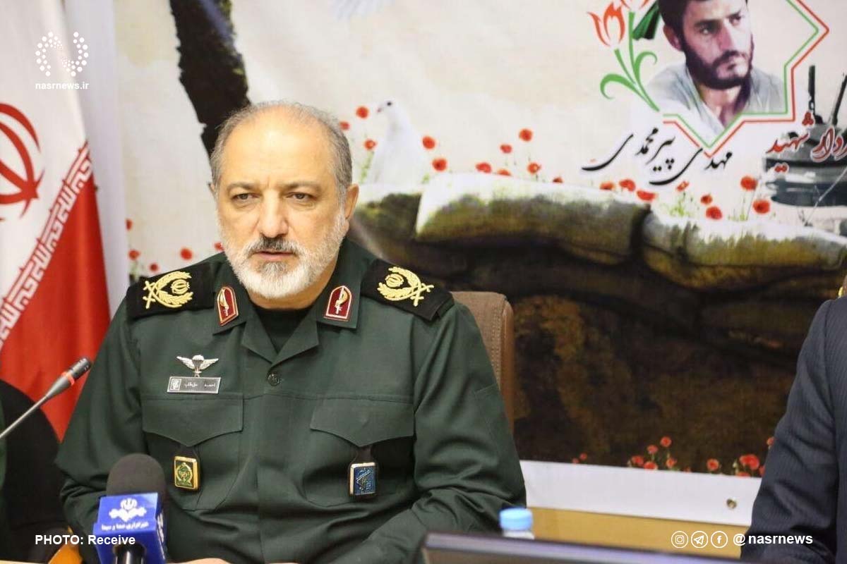 امروز سلاح ما به جای اسلحه بصیرت است